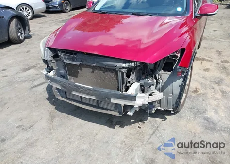 2017 Infiniti Qx30 Premium z USA, uszkodzony, nr VIN SJKCH5CP8HA021581